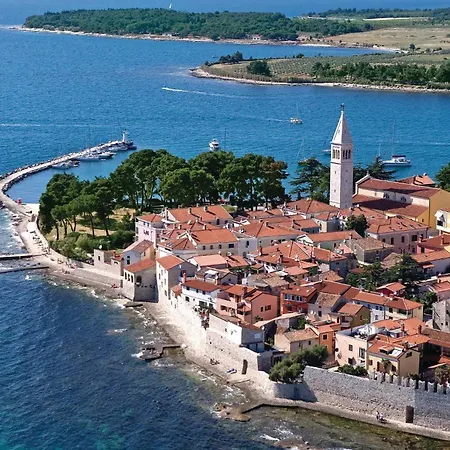 Cozy In Novigrad With Swimming Pool Appartamento Novigrad Istria