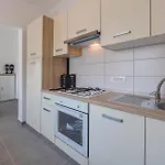 Apartamento Cozy In Novigrad With Swimming Pool Novigrad Istria